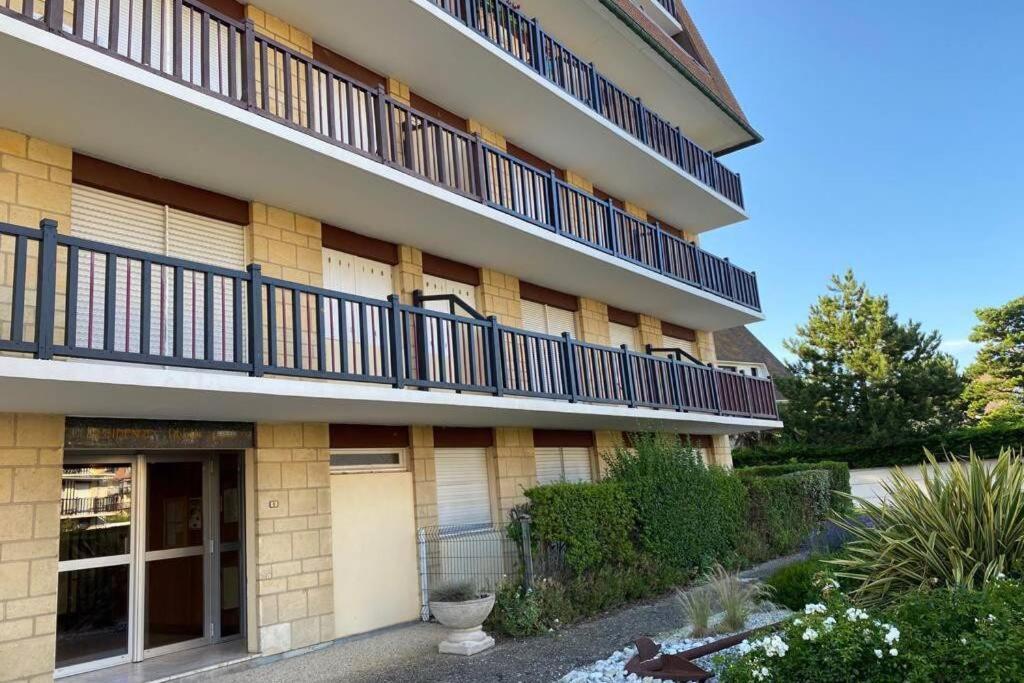 Magnifique Appartement Vue Mer A 50 M De La Plage Villers-sur-Mer Buitenkant foto